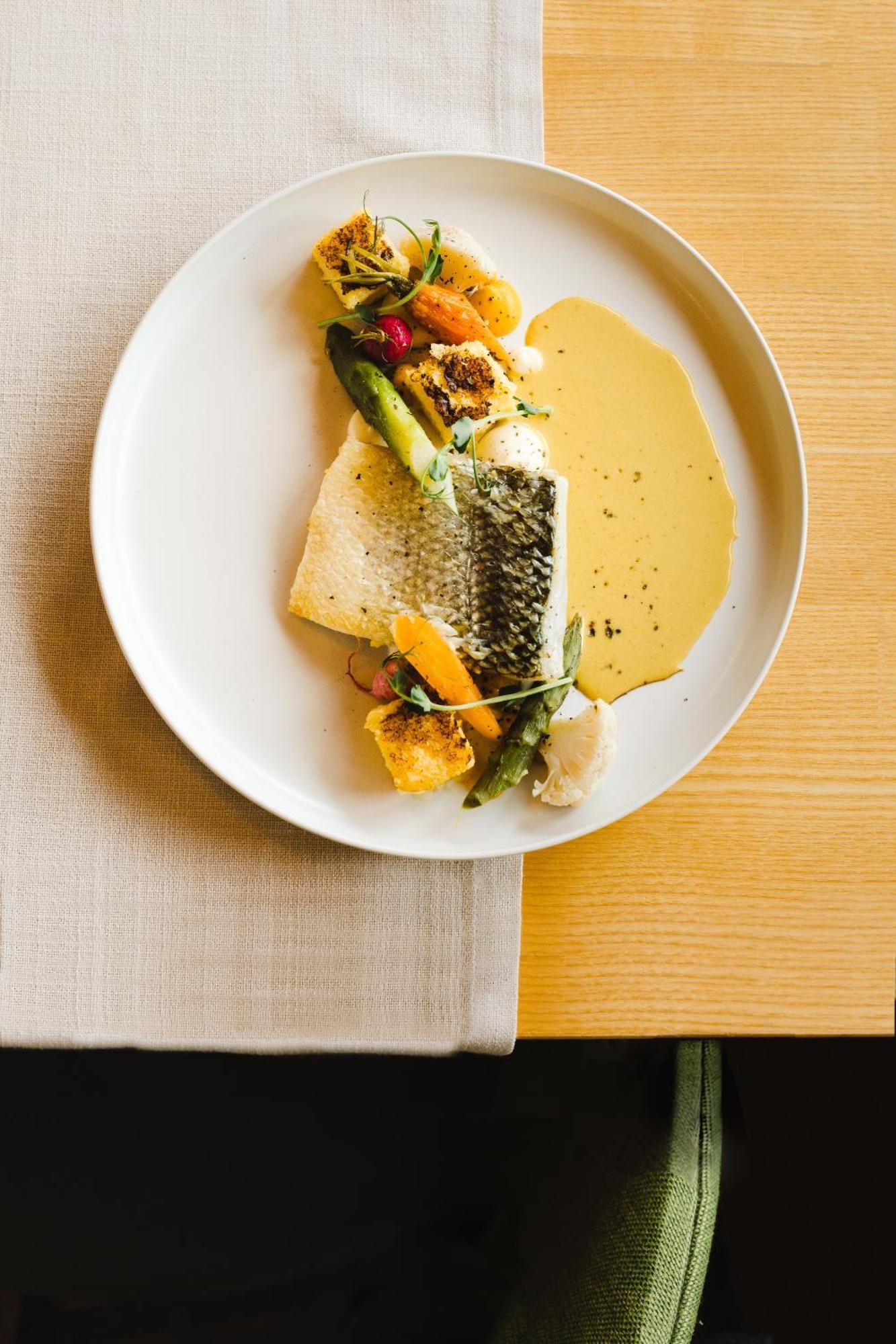 Thury-Harcourt-le-Hom Logis Hotel Le Relais De La Poste Restaurant Le Fil Du Temps מראה חיצוני תמונה
