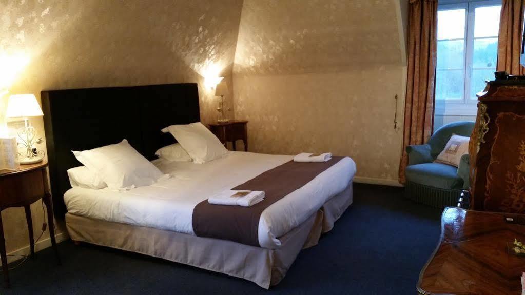 Thury-Harcourt-le-Hom Logis Hotel Le Relais De La Poste Restaurant Le Fil Du Temps מראה חיצוני תמונה